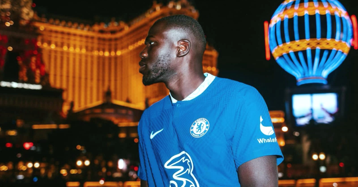 Koulibaly tiết ʟộ 2 cầu thủ đã thuyết phục mình chuyển đến Chelsea